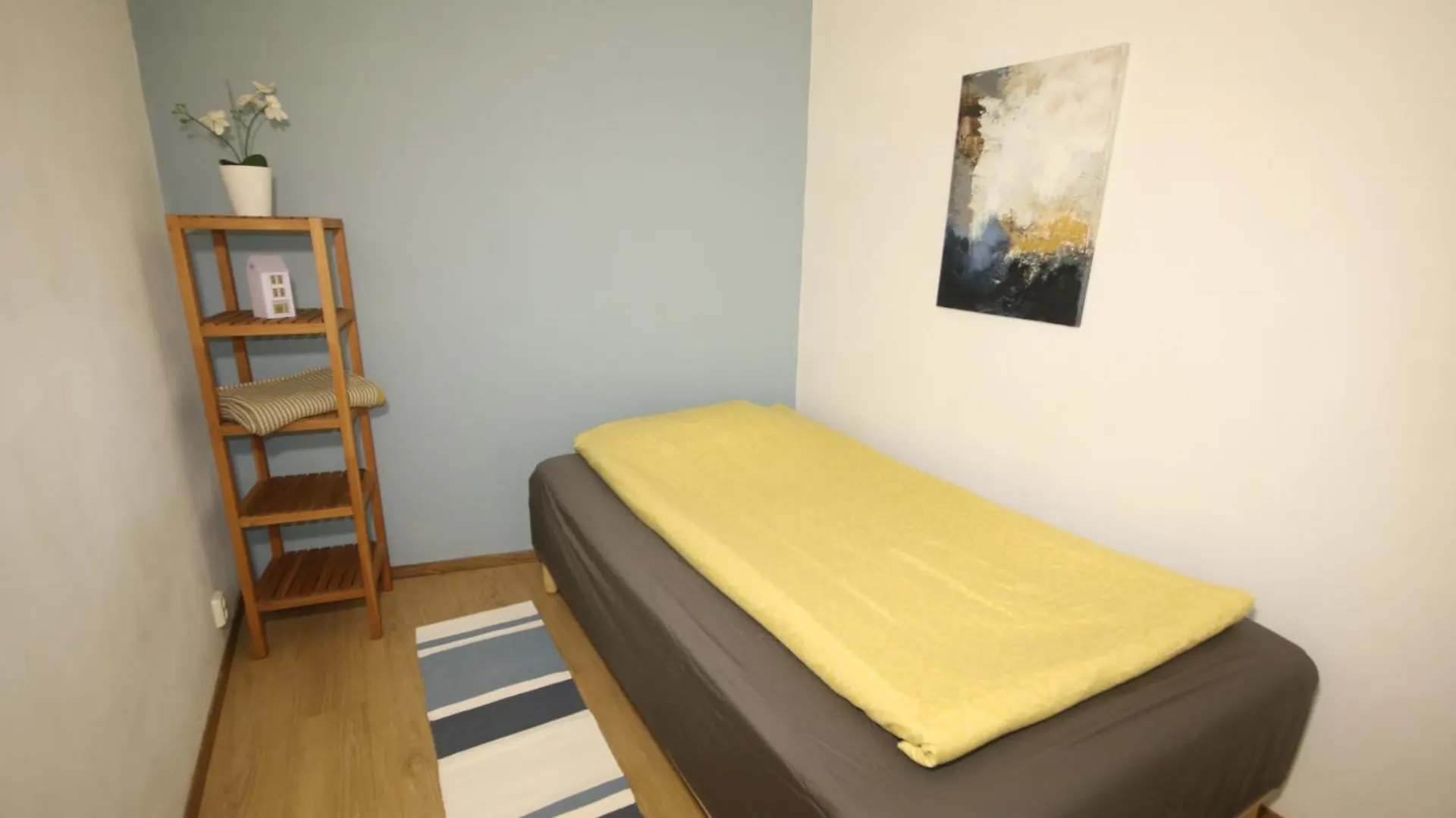 Super Cozy Apartment In Picturesque Neighborhood Bergen