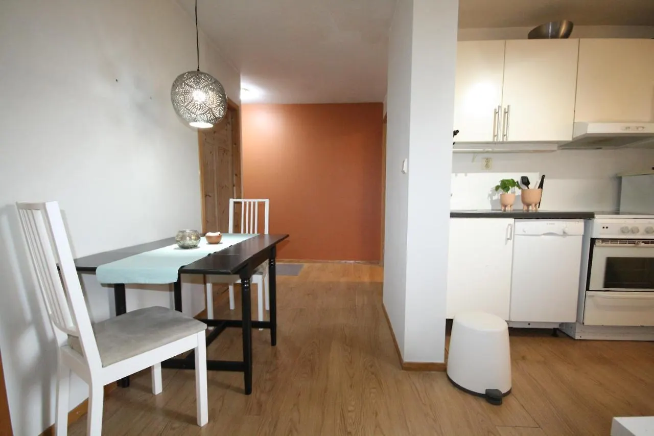 Super Cozy Apartment In Picturesque Neighborhood Bergen