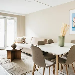 Appartement Urban - Stylish Scandinavian Gem With French Balcony, Bergen