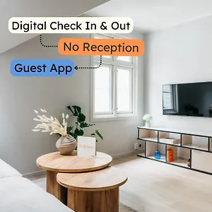 L Floyen Apartment