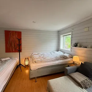 Cosy With Free Parking Apartamento